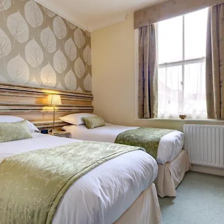 The Edwardene 4*