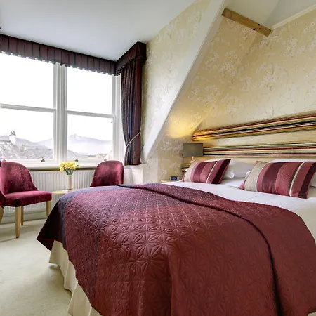 爱德华登旅馆 招待所 4*