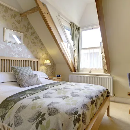 The Edwardene 게스트하우스 4*