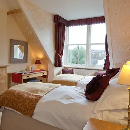 爱德华登旅馆 4*